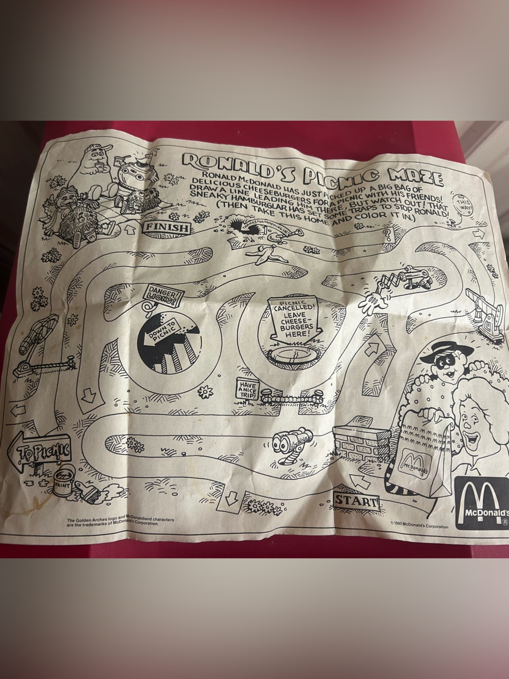 McDonald’s 1990 paper placemat w/ puzzle on 1 side & nutritional info on 1 side